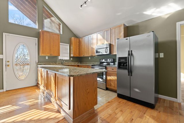 65 Maple Drive, Burnside, KY 42519