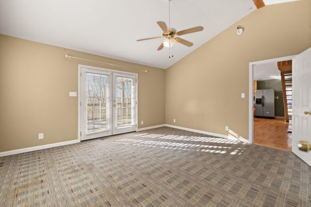 65 Maple Drive, Burnside, KY 42519