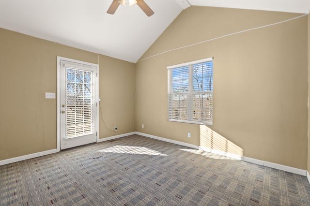 65 Maple Drive, Burnside, KY 42519