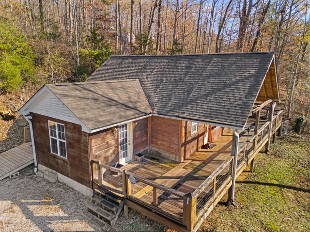 65 Maple Drive, Burnside, KY 42519