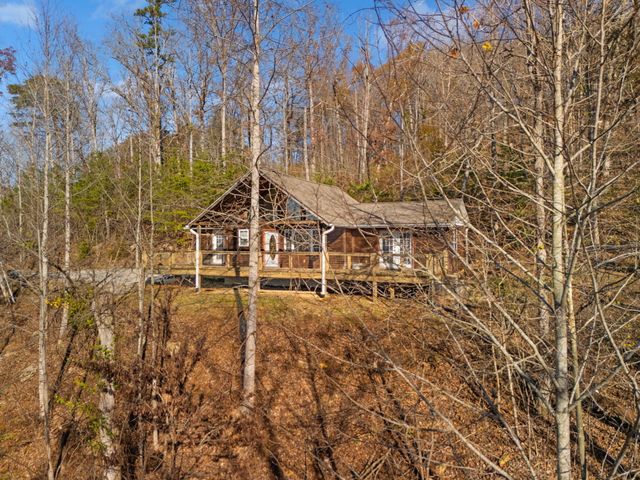65 Maple Drive, Burnside, KY 42519