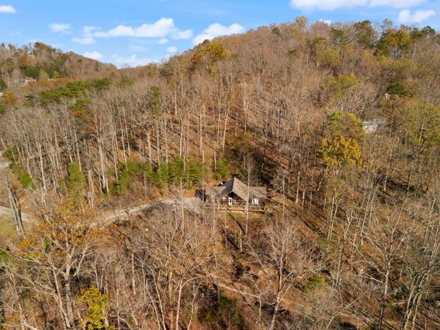 65 Maple Drive, Burnside, KY 42519