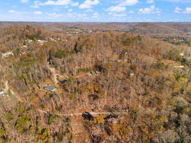 65 Maple Drive, Burnside, KY 42519