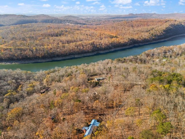 65 Maple Drive, Burnside, KY 42519