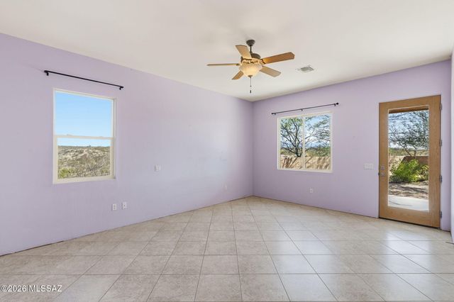 13430 S Taurus Place, Vail, AZ 85641