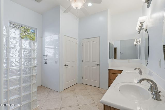 13430 S Taurus Place, Vail, AZ 85641