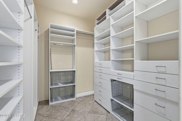 13430 S Taurus Place, Vail, AZ 85641