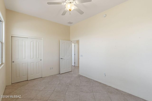 13430 S Taurus Place, Vail, AZ 85641