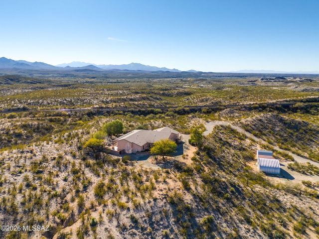 13430 S Taurus Place, Vail, AZ 85641