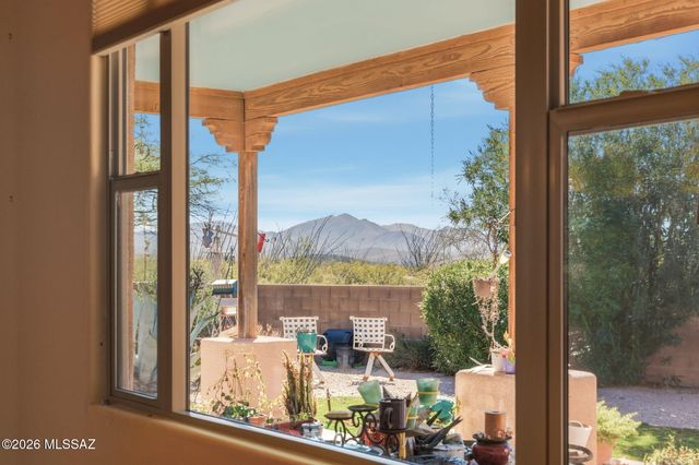 13430 S Taurus Place, Vail, AZ 85641