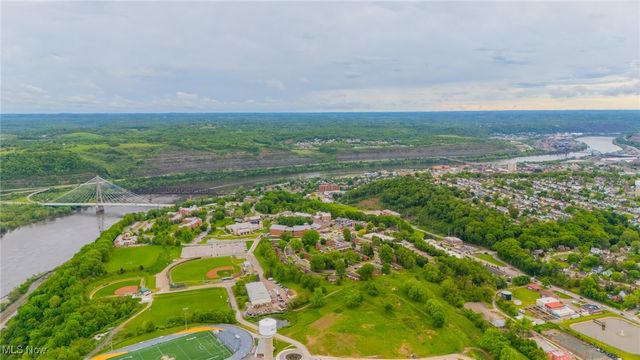 1919 Bel-Aire Terrace, Steubenville, OH 43952