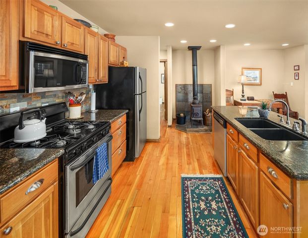 500 E Nicole Lane, Shelton, WA 98584