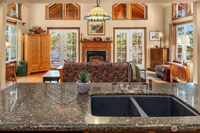 500 E Nicole Lane, Shelton, WA 98584