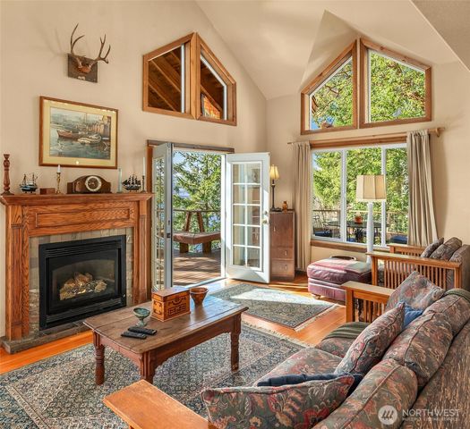500 E Nicole Lane, Shelton, WA 98584