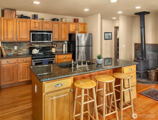 500 E Nicole Lane, Shelton, WA 98584