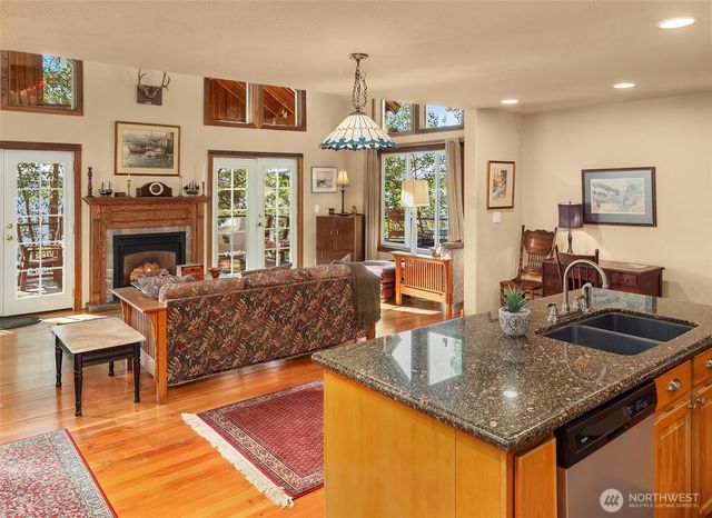 500 E Nicole Lane, Shelton, WA 98584