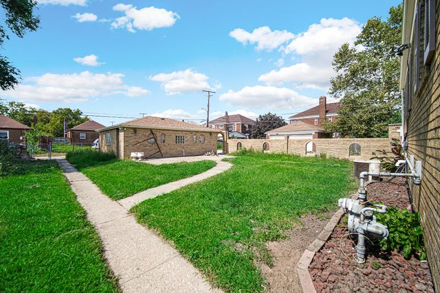 518 Rutledge Street, Gary, IN 46404