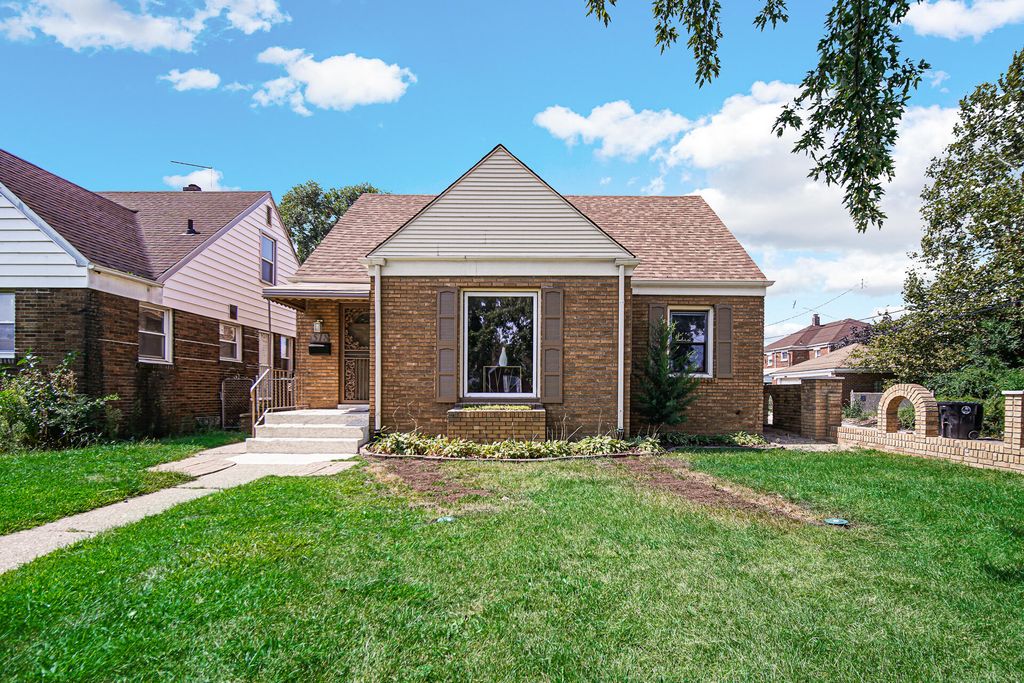 518 Rutledge Street, Gary, IN 46404