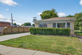 1550 Orchard Street, Des Plaines, IL 60018