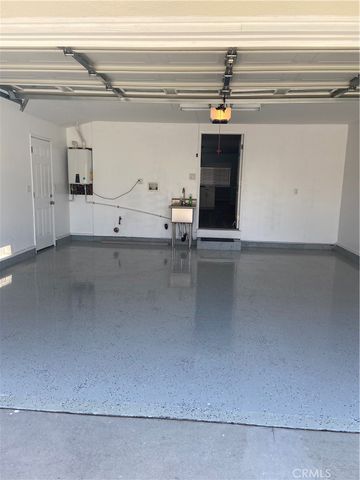 7711 Van Noord Avenue, North Hollywood, CA 91605