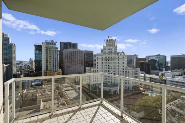 850 Beech Street 1404, San Diego, CA 92101
