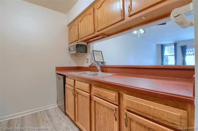 38351 Warner Farms Drive, Westland, MI 48185