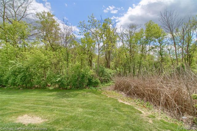 38351 Warner Farms Drive, Westland, MI 48185
