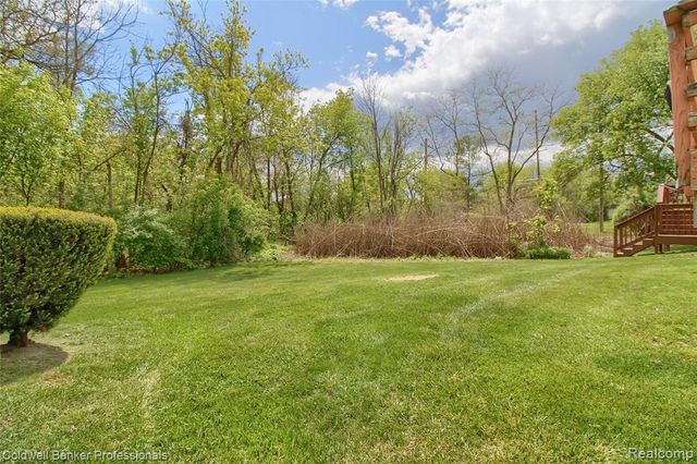 38351 Warner Farms Drive, Westland, MI 48185