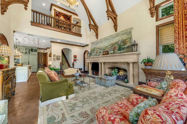 4508 Tour 18 Drive, Flower Mound, TX 75022