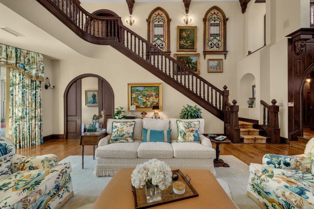 4508 Tour 18 Drive, Flower Mound, TX 75022