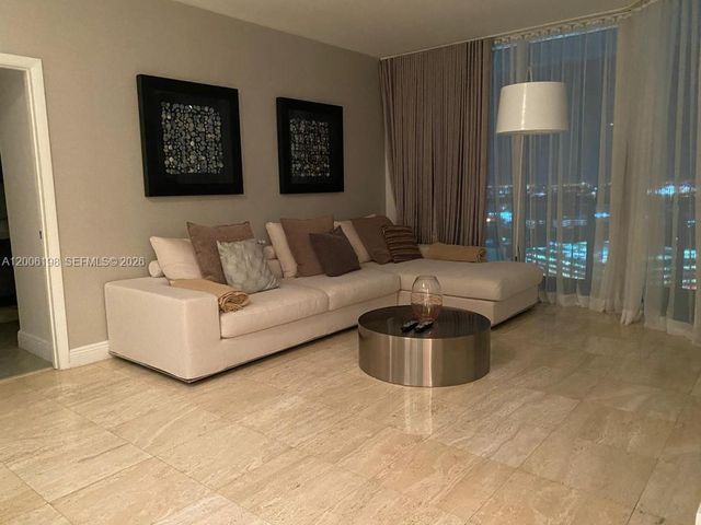 1900 N Bayshore Dr 2314, Miami, FL 33132