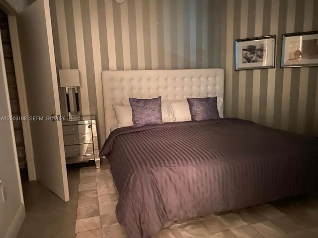 1900 N Bayshore Dr 2314, Miami, FL 33132