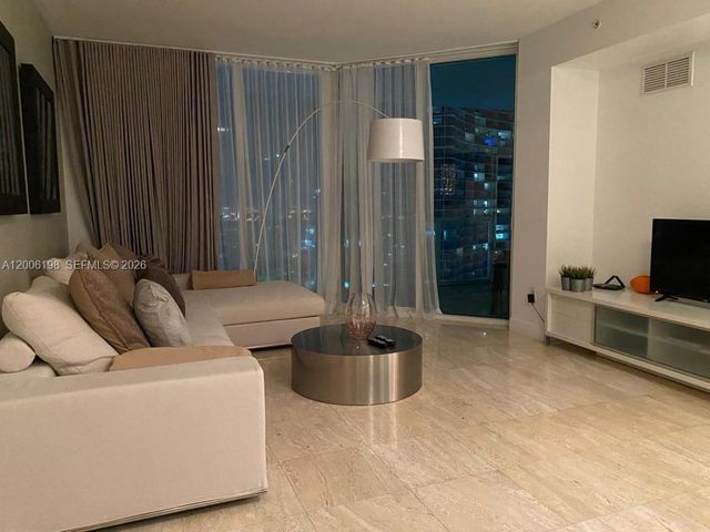 1900 N Bayshore Dr 2314, Miami, FL 33132