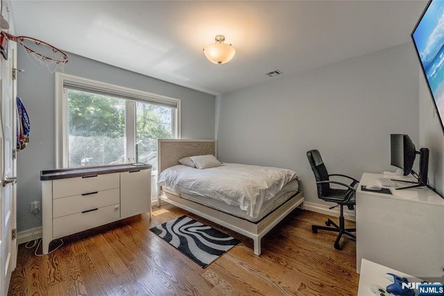 82 Monroe Avenue, Cresskill, NJ 07626