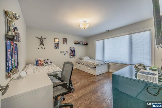 82 Monroe Avenue, Cresskill, NJ 07626