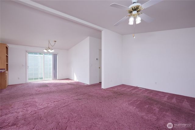 808 SE Mockingbird Drive, College Place, WA 99324