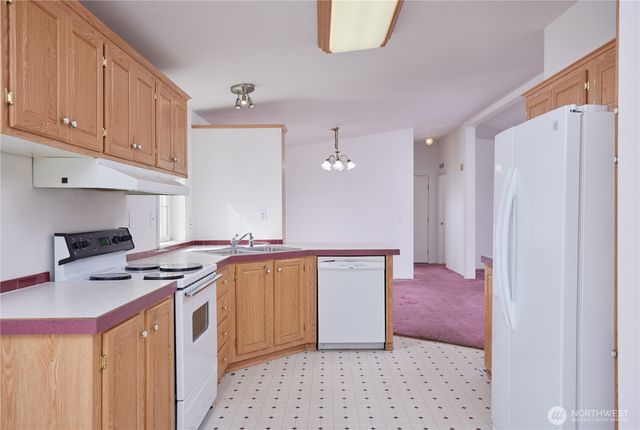 808 SE Mockingbird Drive, College Place, WA 99324