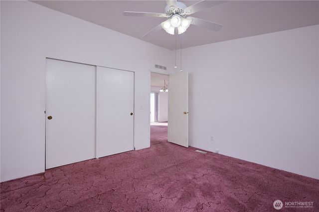 808 SE Mockingbird Drive, College Place, WA 99324