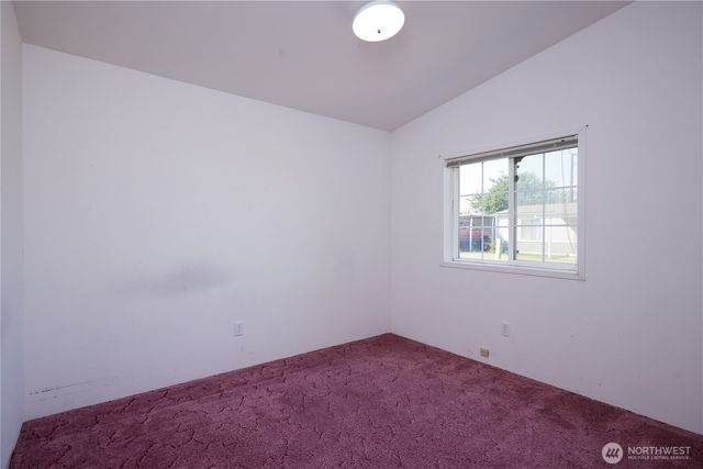 808 SE Mockingbird Drive, College Place, WA 99324