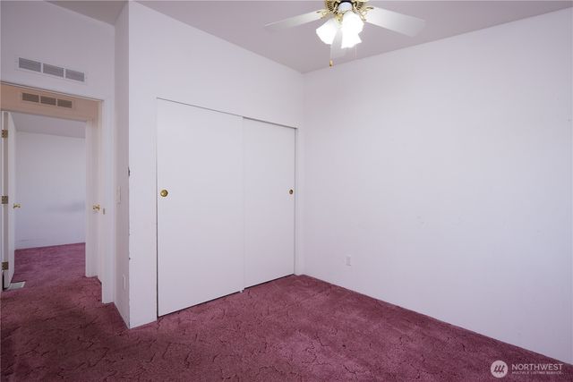 808 SE Mockingbird Drive, College Place, WA 99324