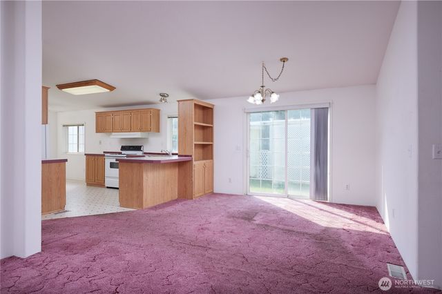 808 SE Mockingbird Drive, College Place, WA 99324