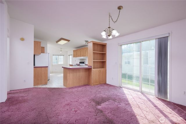 808 SE Mockingbird Drive, College Place, WA 99324