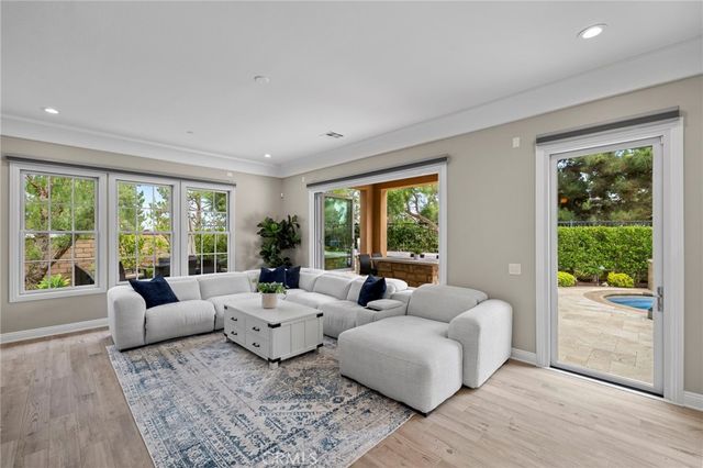 6 Pistoria, Ladera Ranch, CA 92694