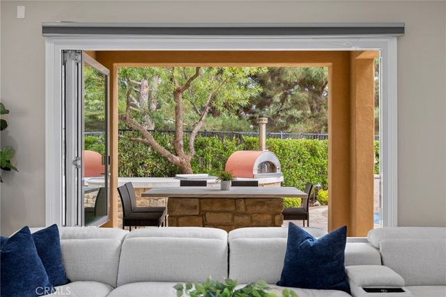 6 Pistoria, Ladera Ranch, CA 92694