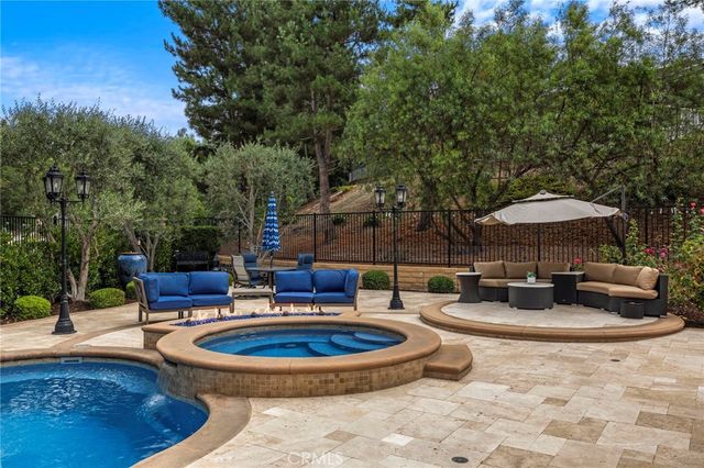 6 Pistoria, Ladera Ranch, CA 92694