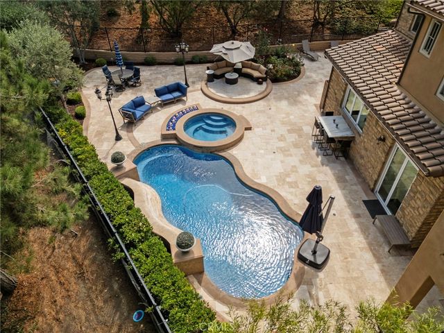 6 Pistoria, Ladera Ranch, CA 92694