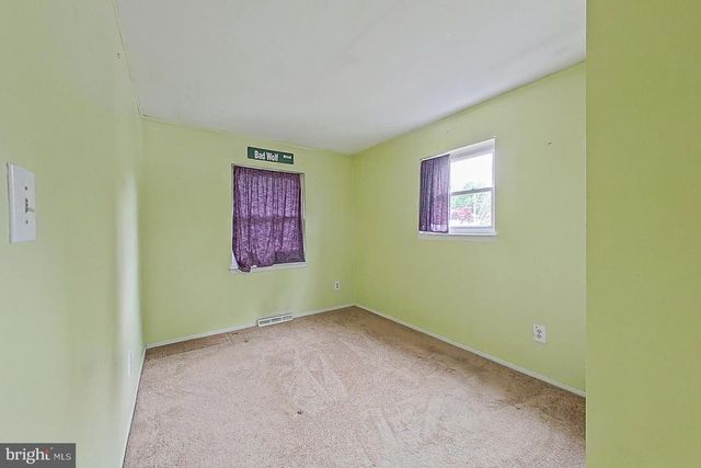 10205 FORD TER, White Plains, MD 20695