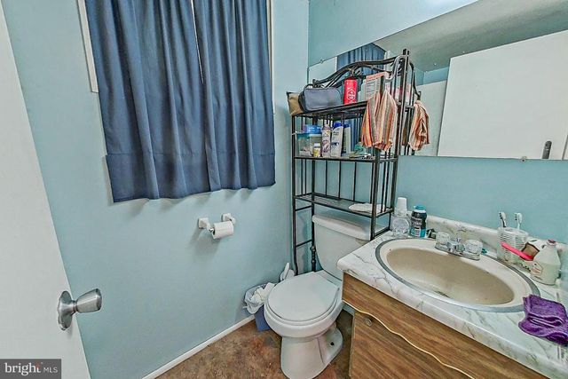 10205 FORD TER, White Plains, MD 20695