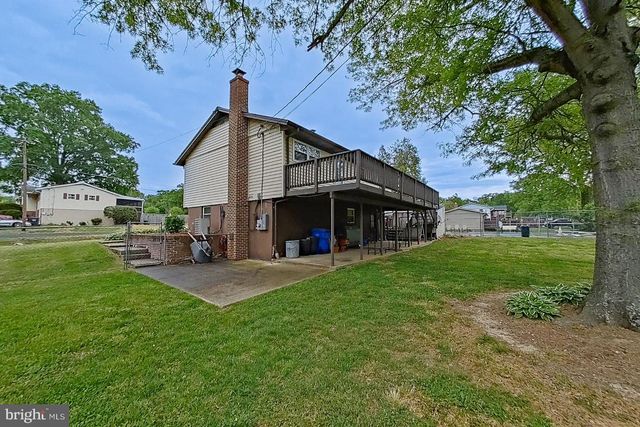 10205 FORD TER, White Plains, MD 20695