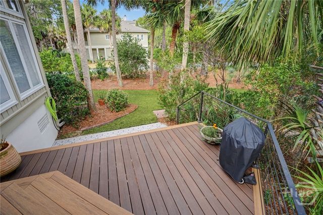 39 Franklin Creek Road S, Savannah, GA 31411